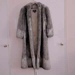 🟢Olympia 100% Faux Fur Coat